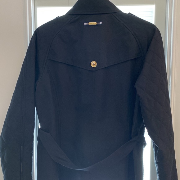 Nautica size large jacket..Never worn. Beautiful spring, summer, fall jacket. - Picture 5 of 5